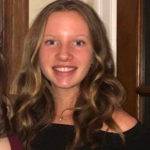 Meet your Posher, Claire